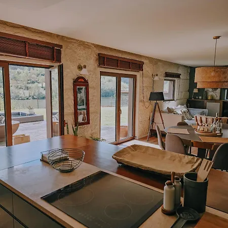 Quinta Da Azenha Villa *