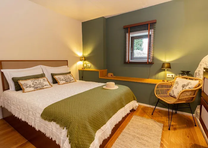 Quinta Da Azenha Villa *